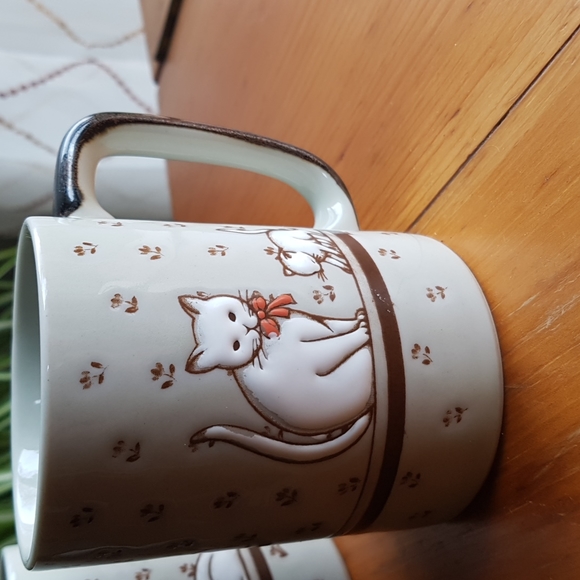 Set of handpainted cat mugs - Picture 2 of 5